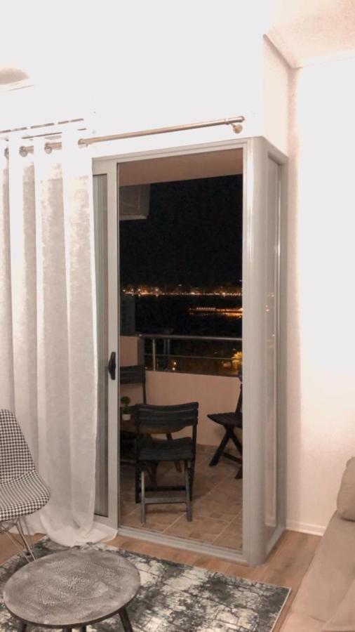 Ionian Apartments Vlorë Esterno foto