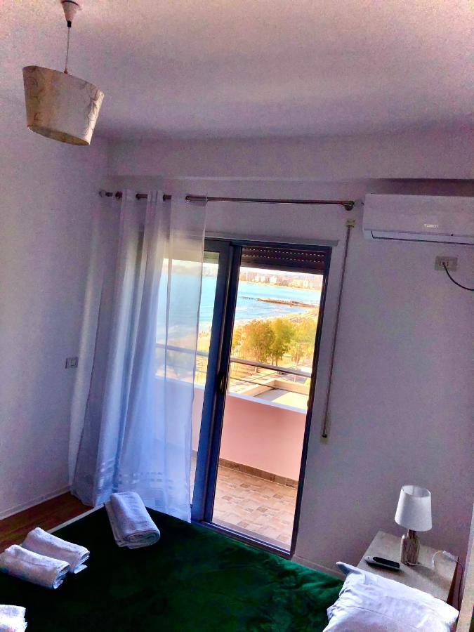 Ionian Apartments Vlorë Esterno foto
