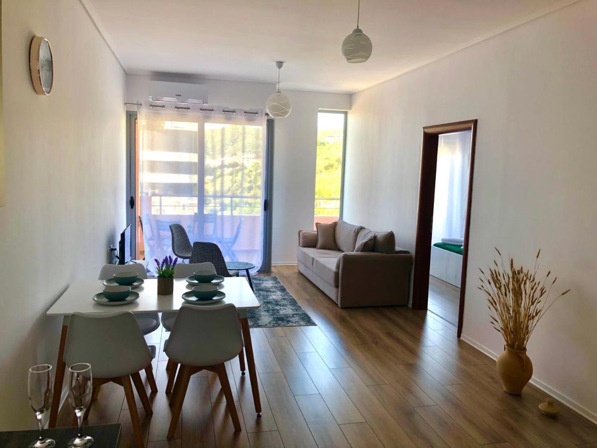 Ionian Apartments Vlorë Esterno foto